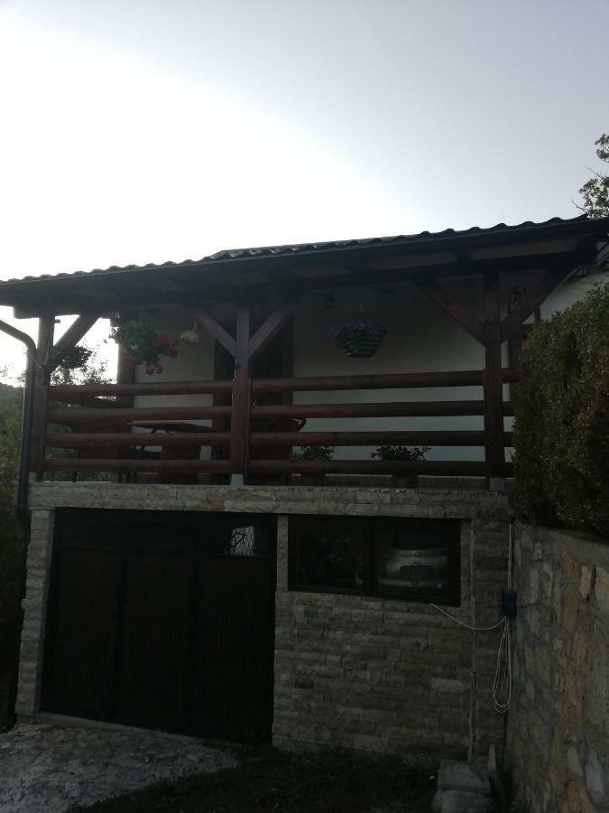 Tri bagrema KM Apartment Mokra Gora Bagian luar foto
